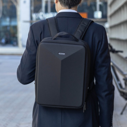 EXECUTIVE BACKPACK 12L BERLIN BLACK