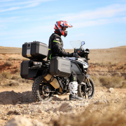 TOP CASE TR48 TERRA BLACK EDITION